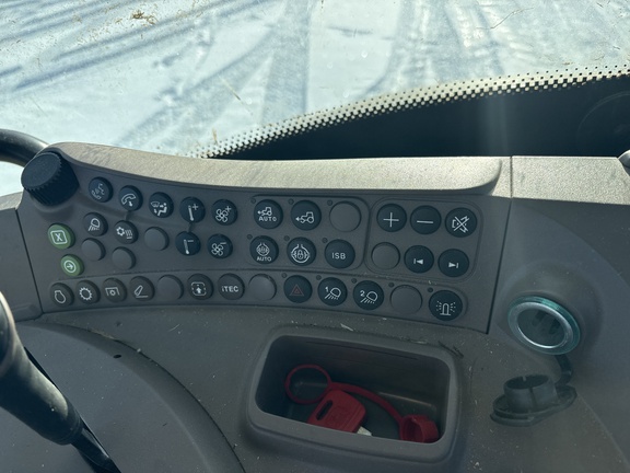 Used 2024 John Deere 6R 145 Row Crop Tractors at Horizon Ag & Turf in Lloydminster, AB - Photo21