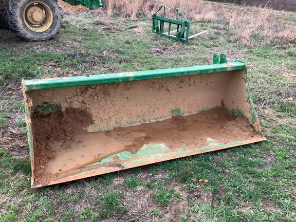 Photo of 2020 John Deere 6120E