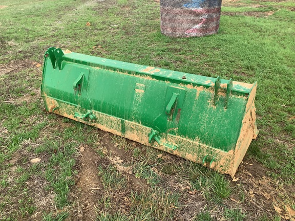 Photo of 2020 John Deere 6120E