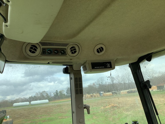 Photo of 2020 John Deere 6120E