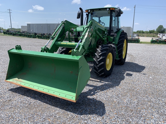 Photo of 2020 John Deere 6120E
