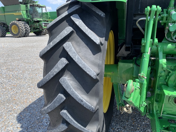 Photo of 2020 John Deere 6120E