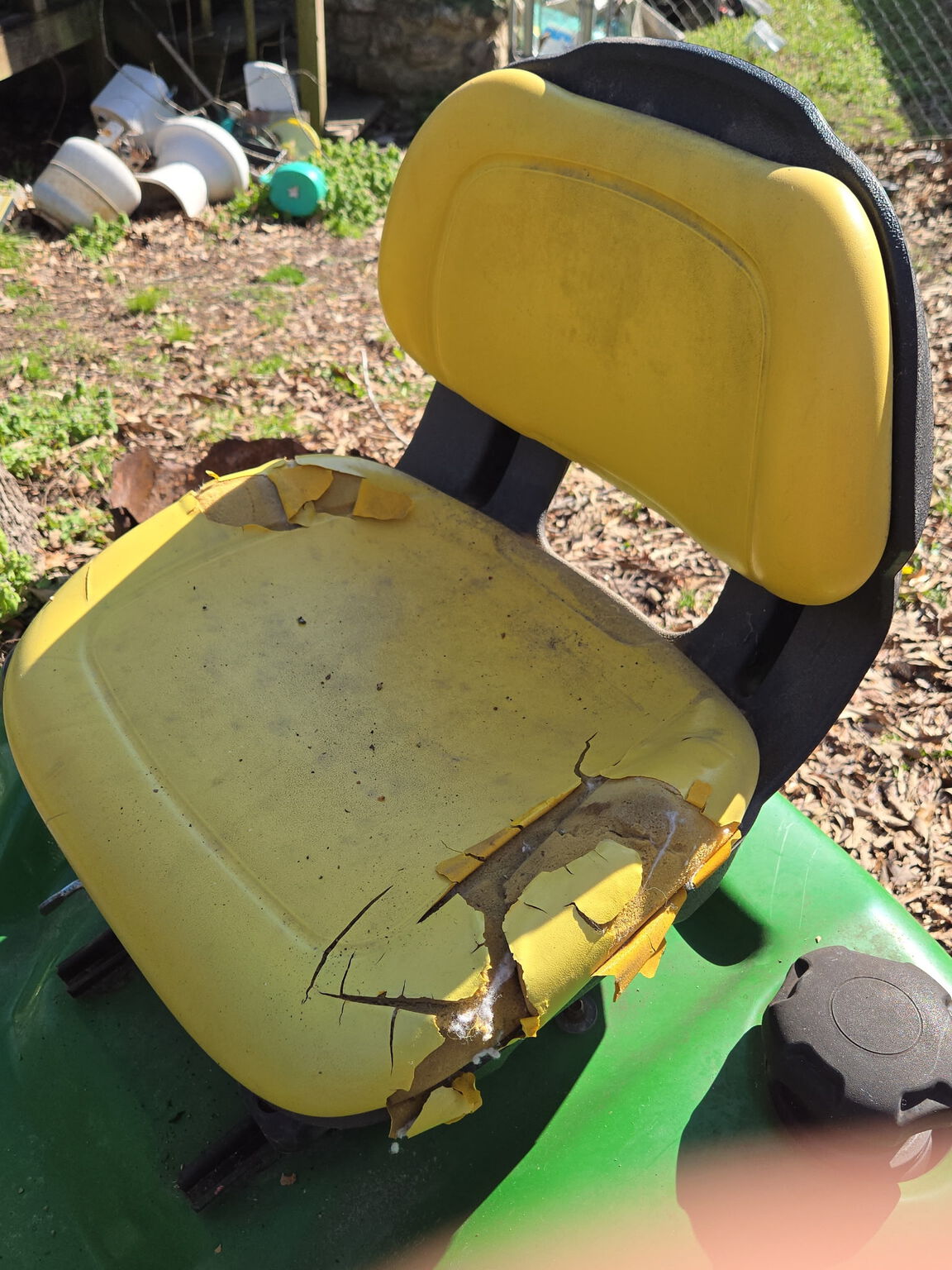  2018 John Deere X350 at Heritage Tractor in Harrison, AR