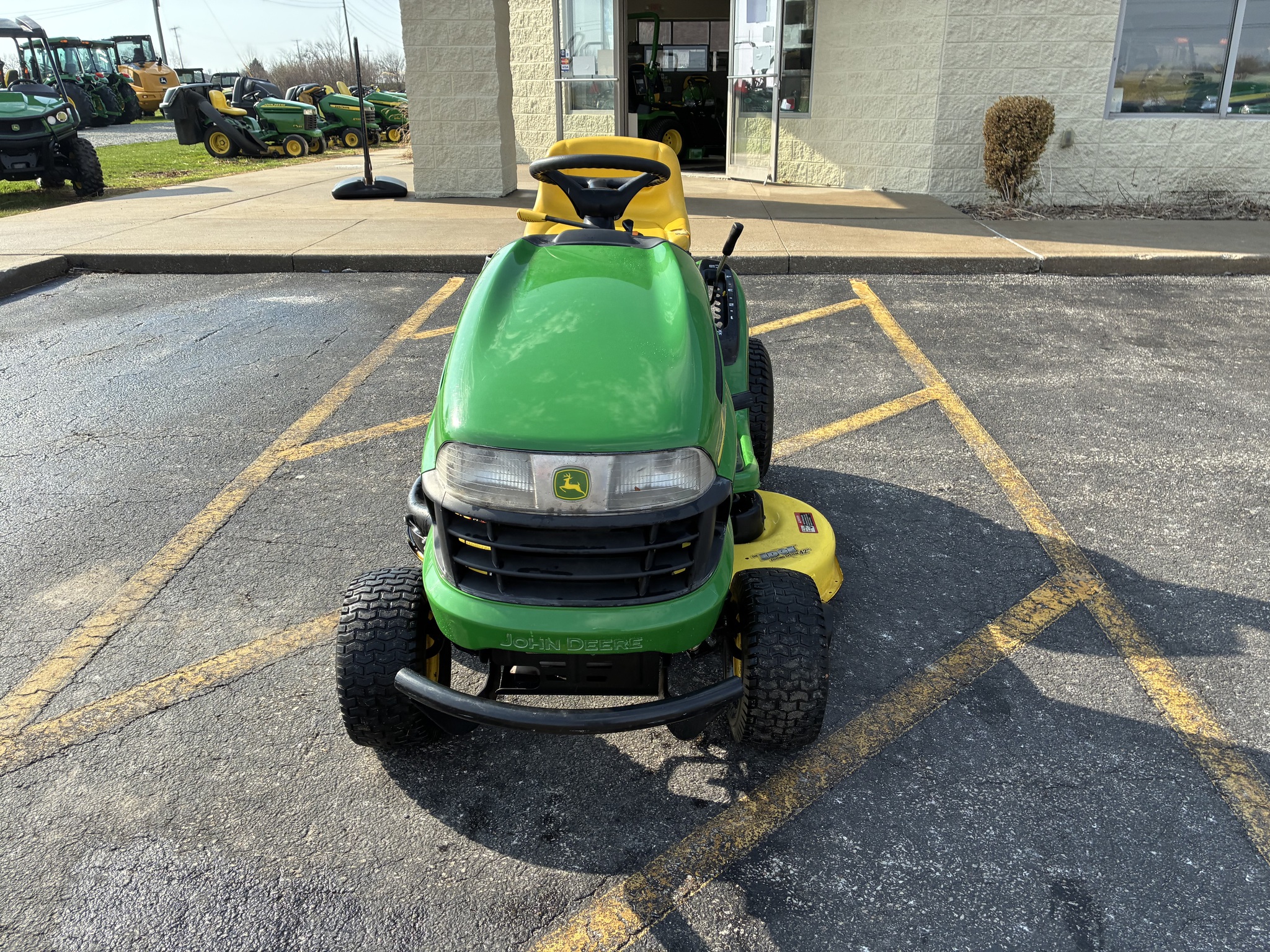 2006 John Deere 125 Image 8