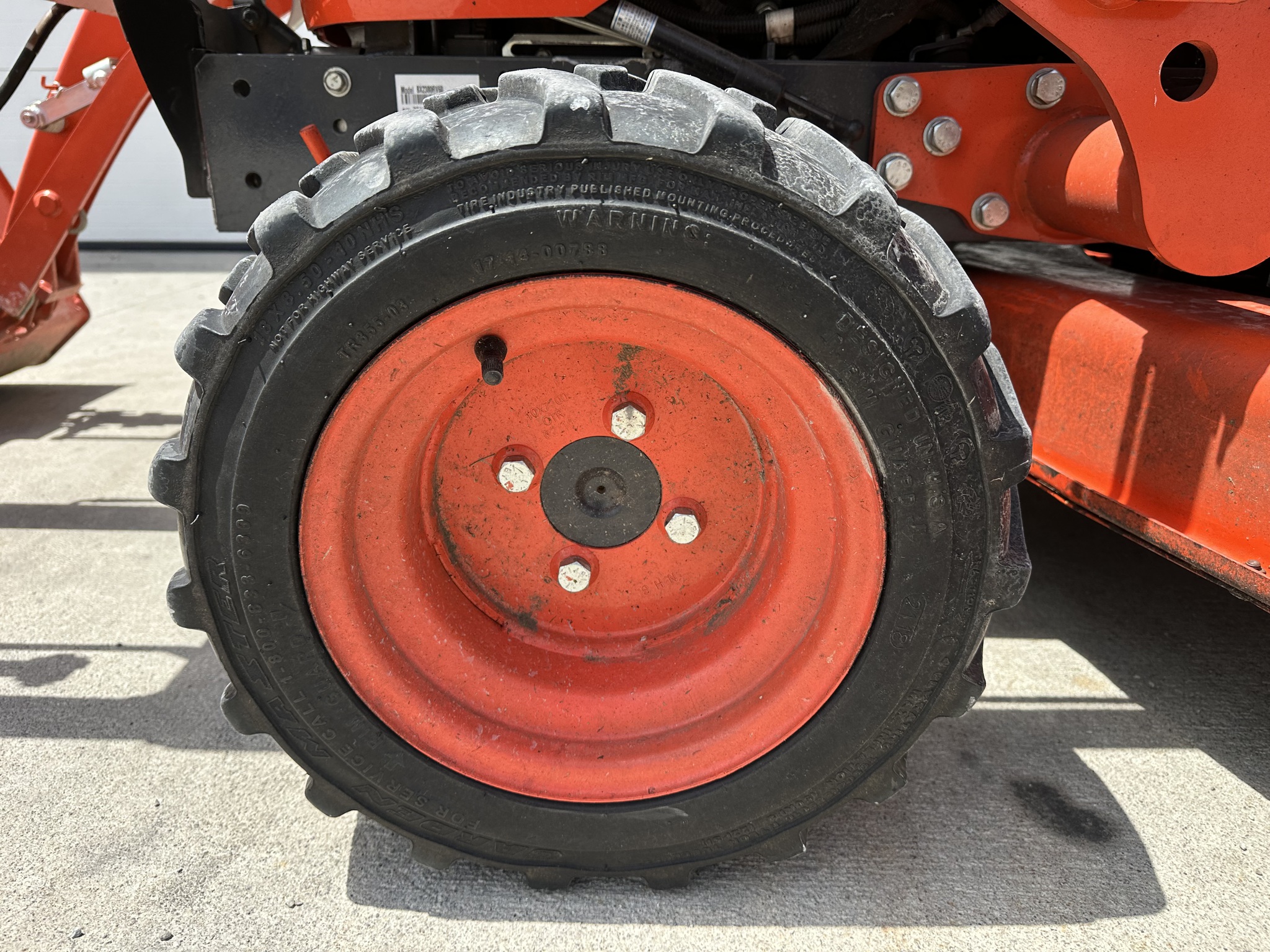 2019 Kubota BX2380 Image 14