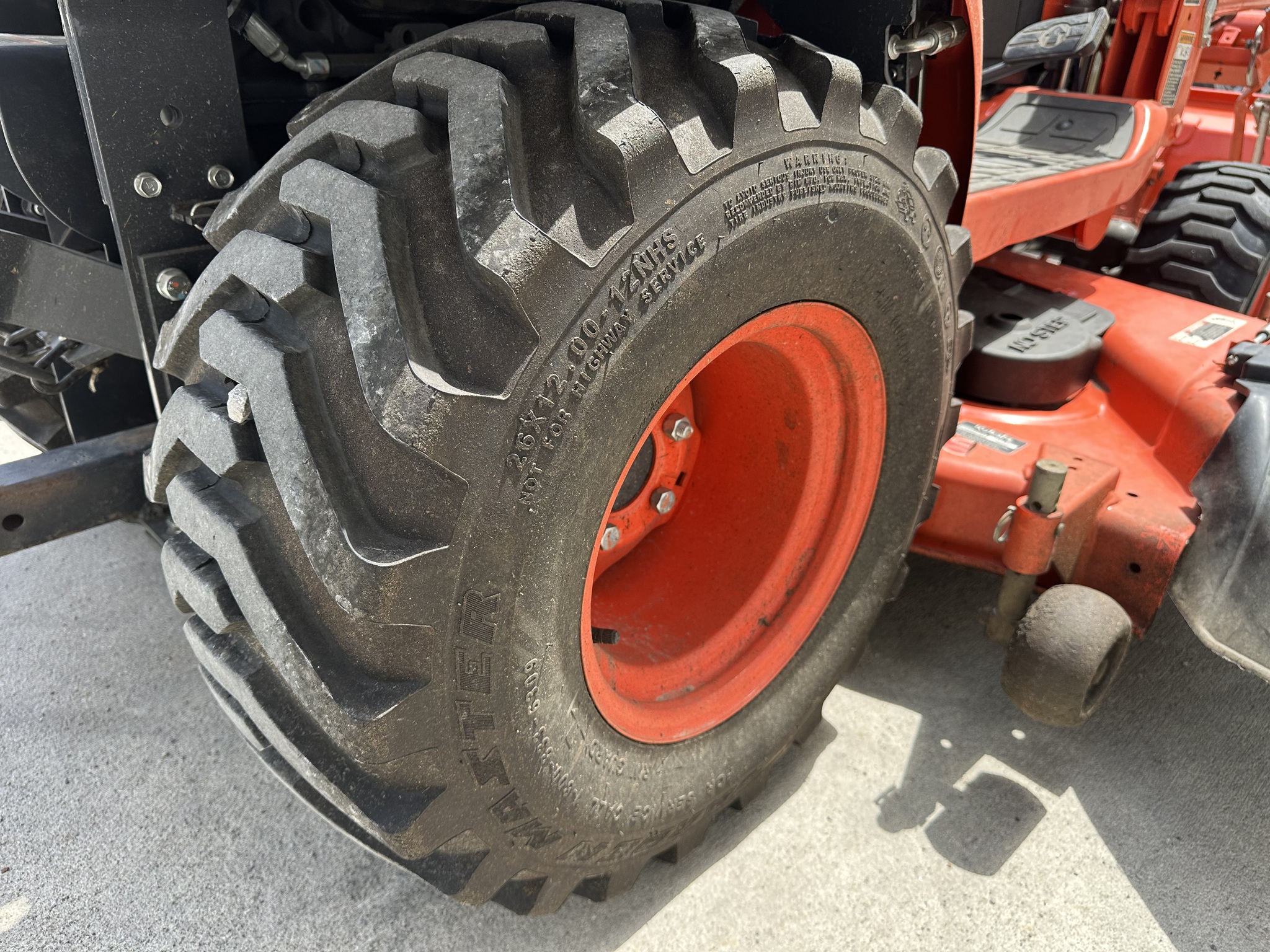 2019 Kubota BX2380 Image 17