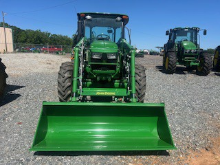 2025 John Deere 5075E Photo 5