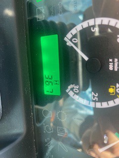 2025 John Deere 5075E Photo 8