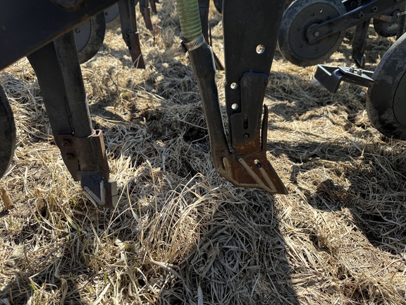 Used 2017 John Deere 1870 Air Drills and Seeders at Horizon Ag & Turf in Vermilion, AB - Photo19