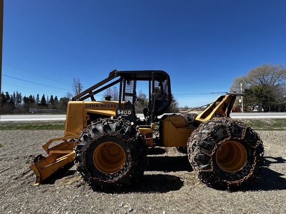 Photo of a 1988 John Deere 540D