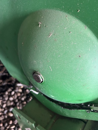 Used 2023 John Deere 560R Round Balers at Horizon Ag & Turf in Westlock, AB - Photo8