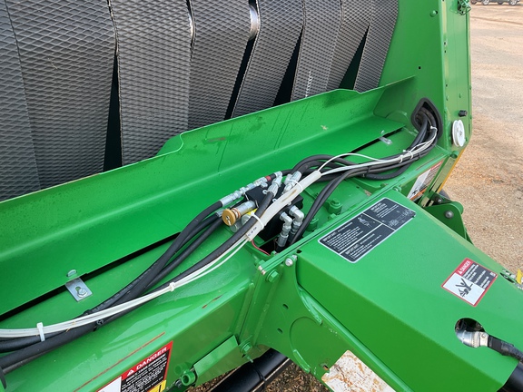 Used 2023 John Deere 560R Round Balers at Horizon Ag & Turf in Westlock, AB - Photo12