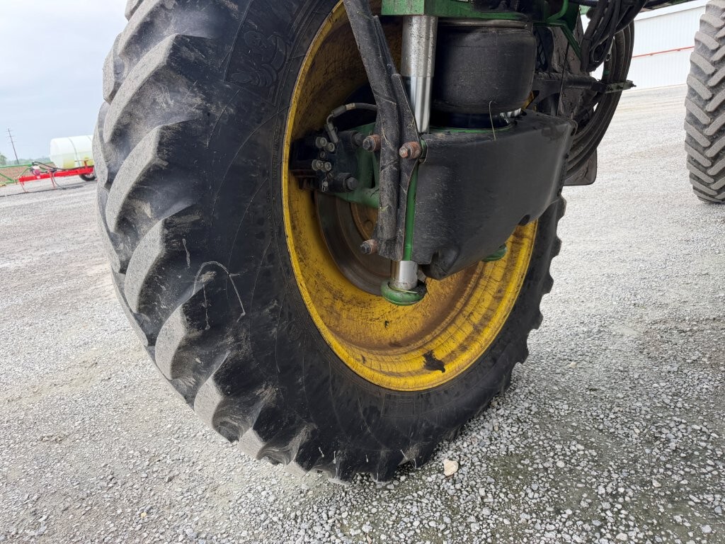 2022 John Deere 410R Image 13
