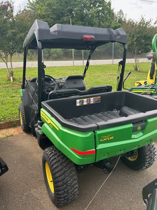 2025 John Deere XUV560E-4