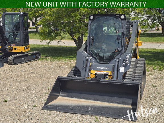 Photo of 2025 John Deere 317 P