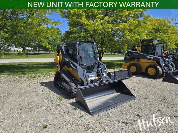 Photo of 2025 John Deere 317 P