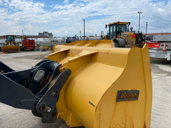 2024 John Deere 624 P