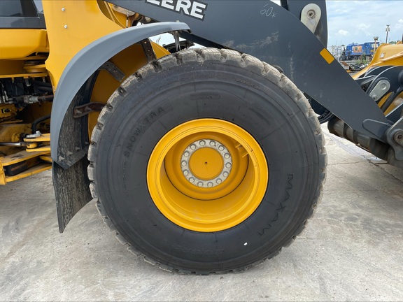2024 John Deere 624 P