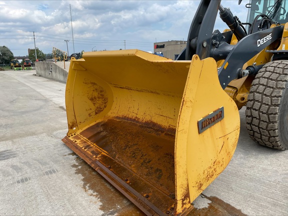 2024 John Deere 624 P