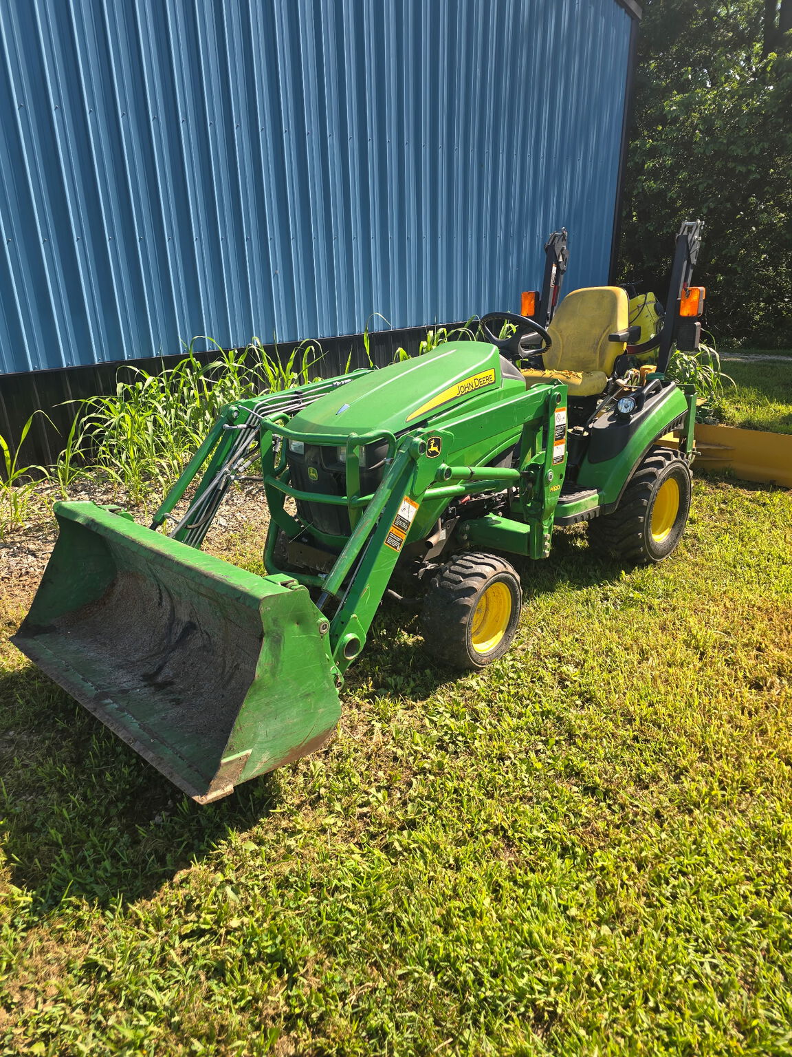 2017 John Deere 1025R