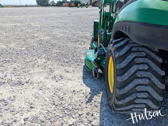 Photo of 2017 John Deere 1025R