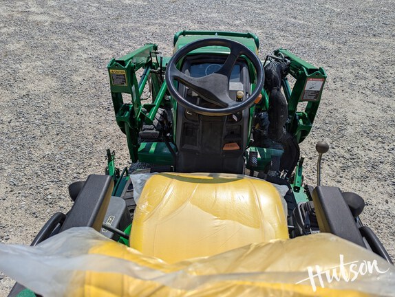 Photo of 2017 John Deere 1025R