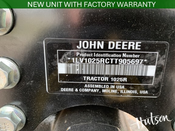 Photo of 2026 John Deere 1025R