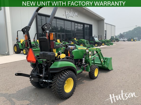 Photo of 2026 John Deere 1025R