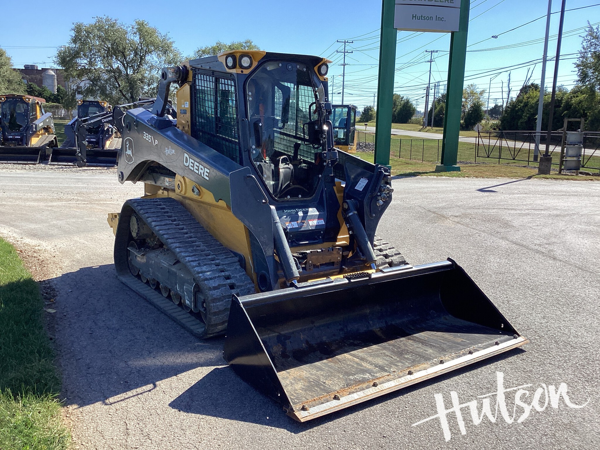 2024 John Deere 335 P