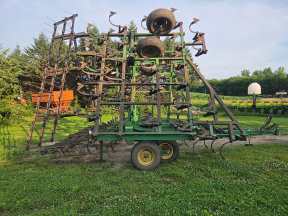 1990 John Deere 960 - Photo22