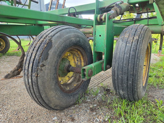 1990 John Deere 960 - Photo23