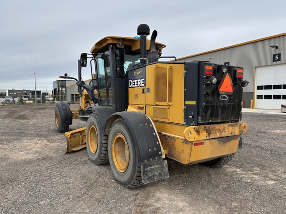 2015 John Deere 770G