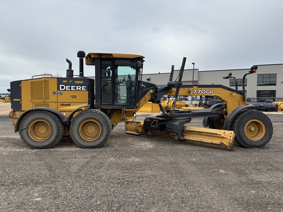 2015 John Deere 770G