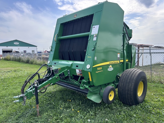 Used 2017 John Deere 569 Round Balers at Horizon Ag & Turf in Barrhead, AB - Photo1
