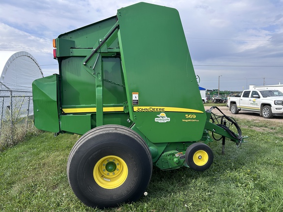 Used 2017 John Deere 569 Round Balers at Horizon Ag & Turf in Barrhead, AB - Photo4
