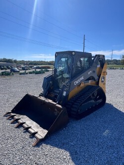 2022 John-Deere 317G
