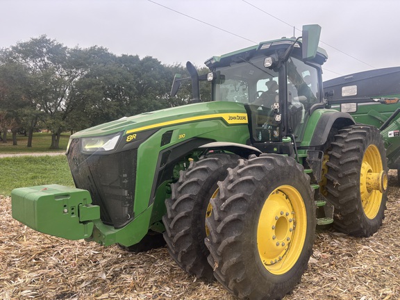 2024 John Deere 8R 310 - Photo2