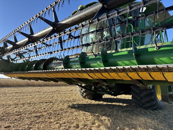 Used 2007 John Deere 625F Combine Platforms at Koenig Equipment in Anna, OH - Photo3