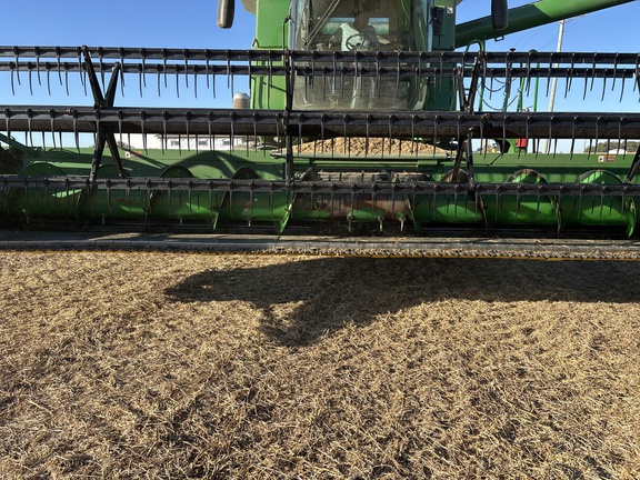Used 2007 John Deere 625F Combine Platforms at Koenig Equipment in Anna, OH - Photo6