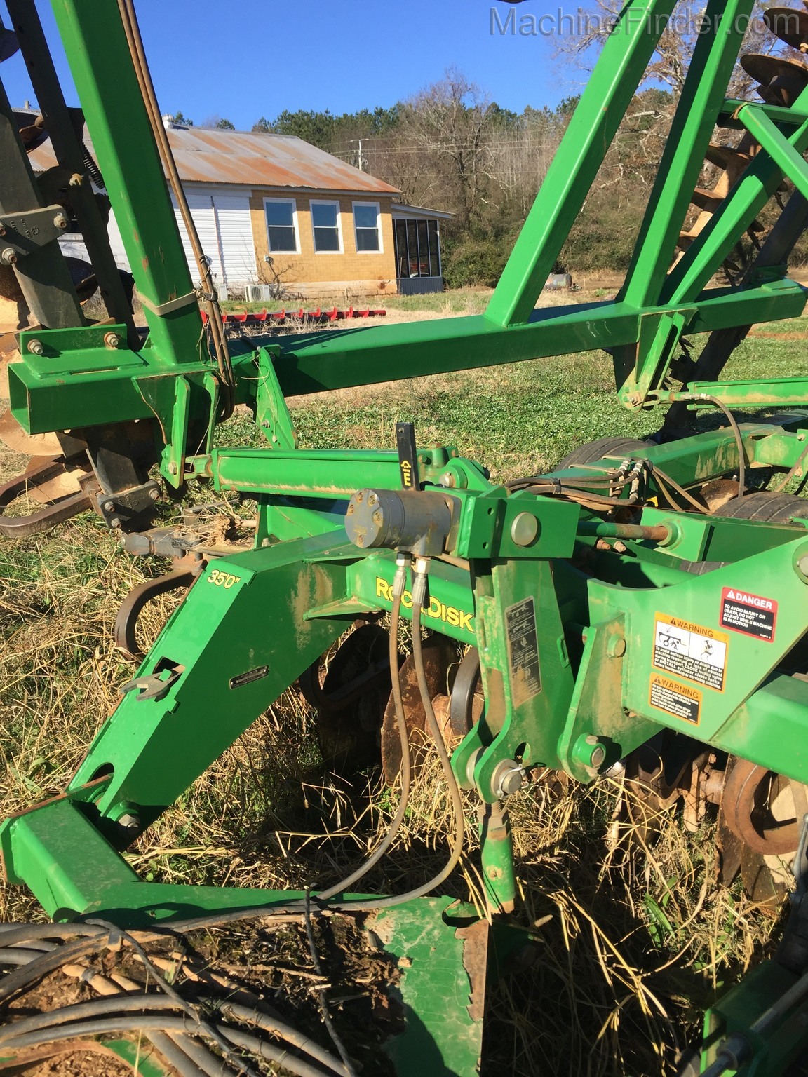 2011 John Deere 637 Image 5