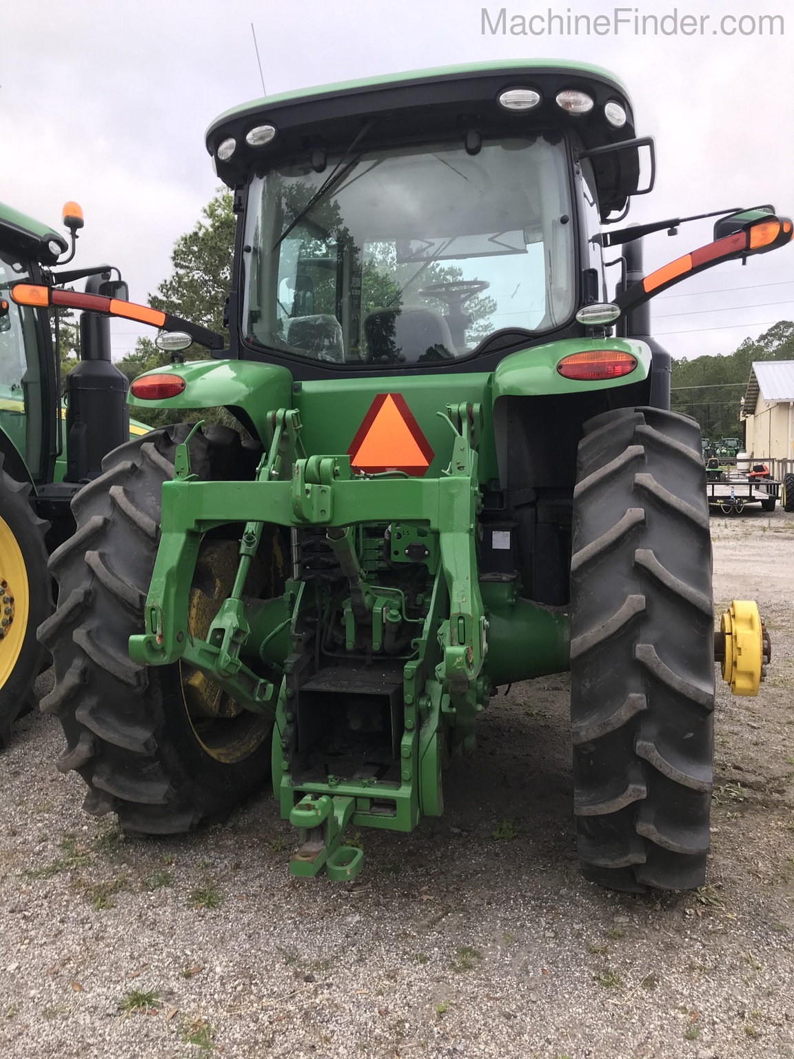 2017 John Deere 8295R Image 4