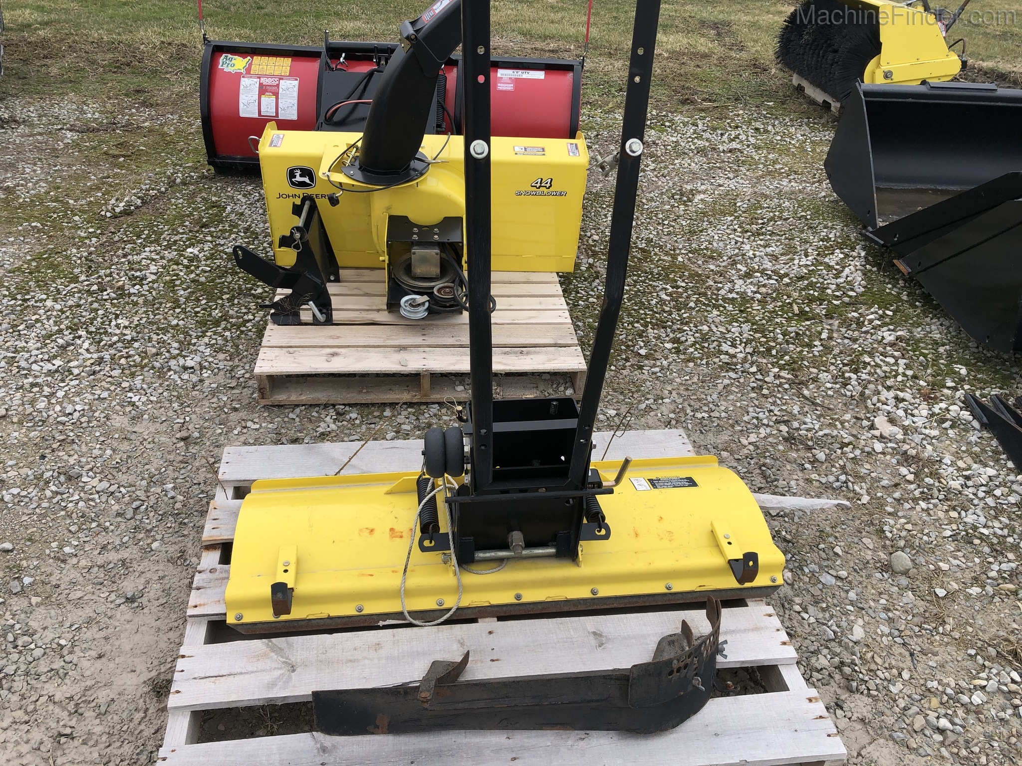 1998 John Deere JD 48 Image 2