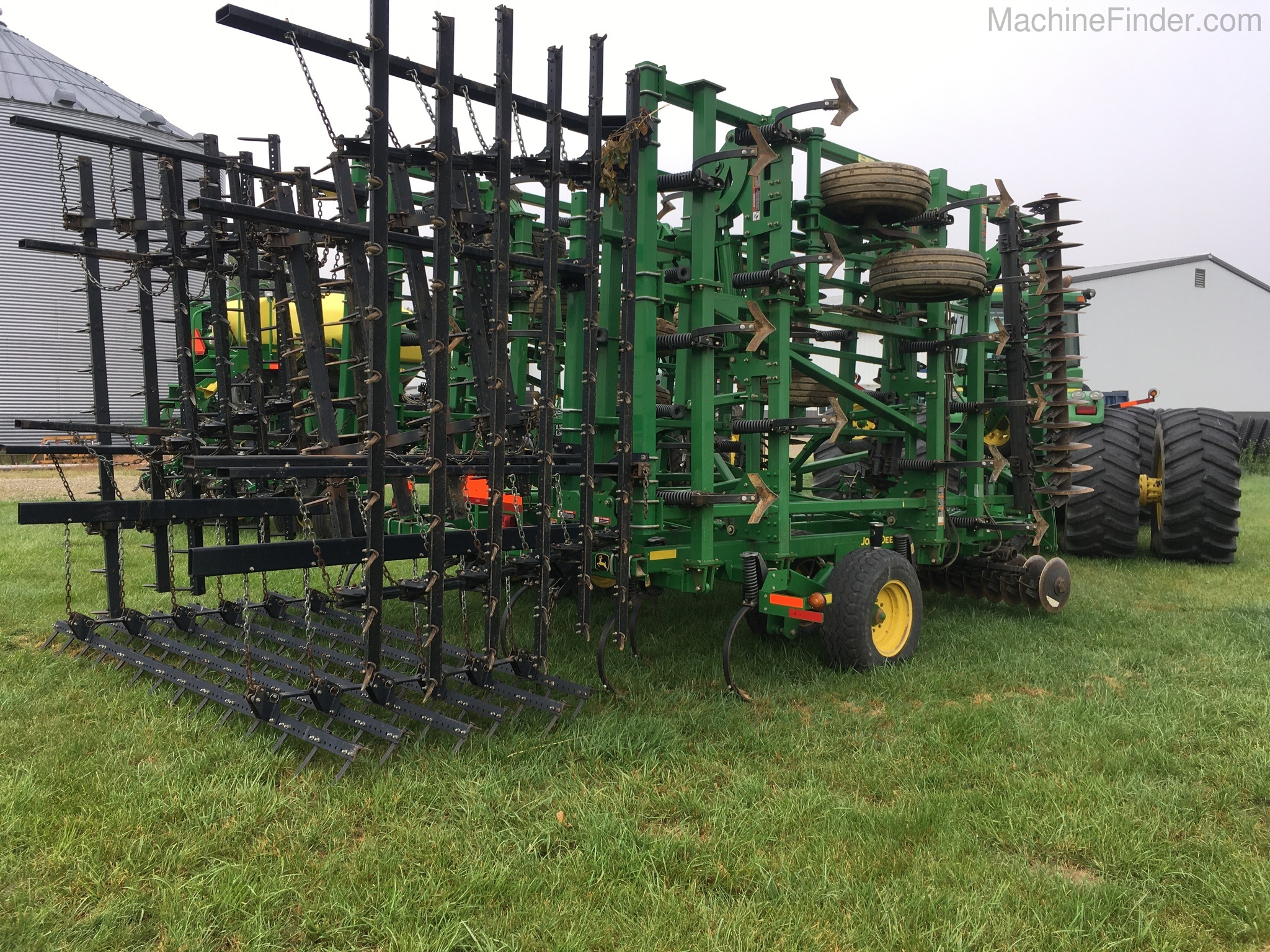 2010 John Deere 2310 Image 9