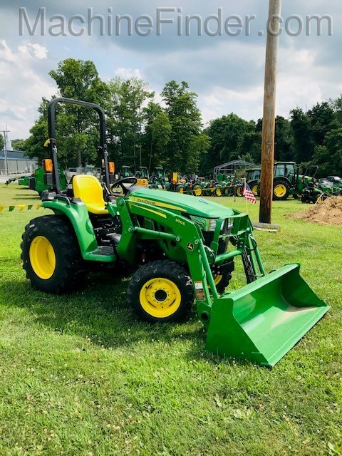 2020 John Deere 3038E Image 3