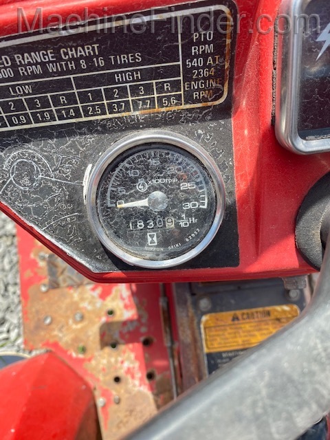 1986 Massey Ferguson 1010 Image 5