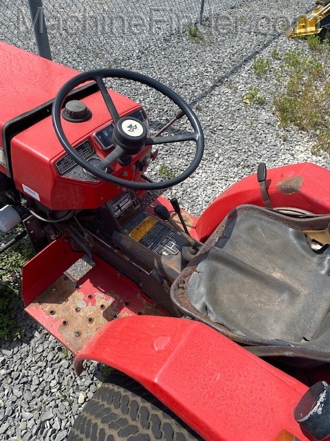 1986 Massey Ferguson 1010 Image 6