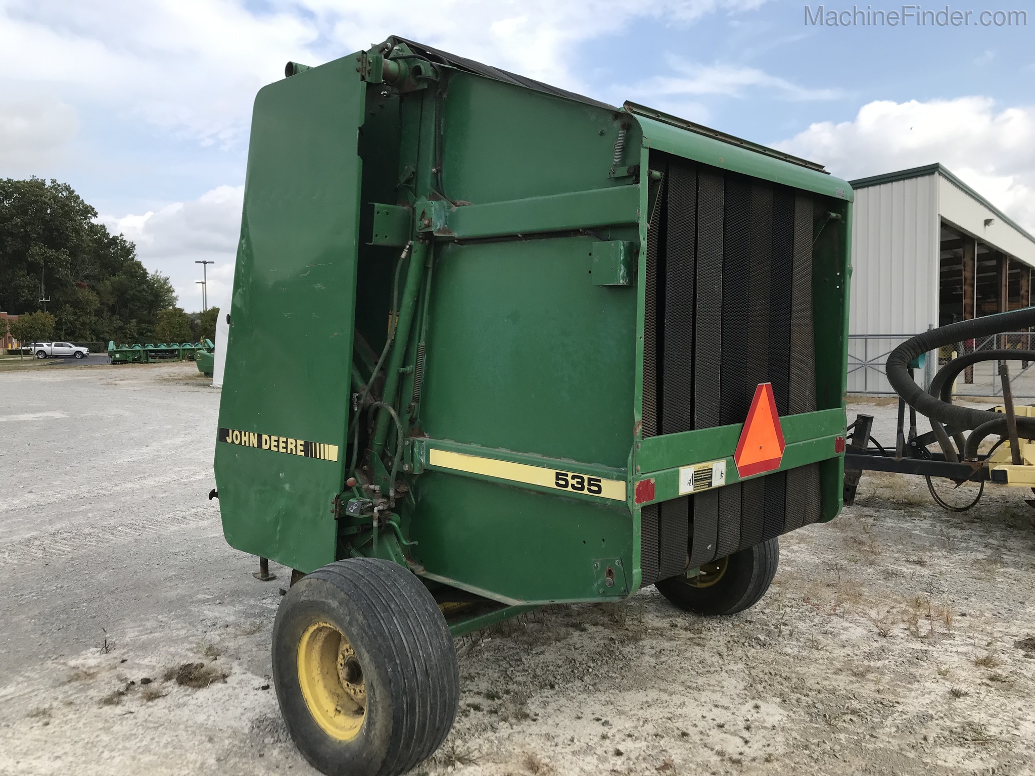 1989 John Deere 535 Image 3