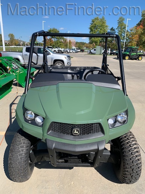 2020 John Deere 590E Image 2