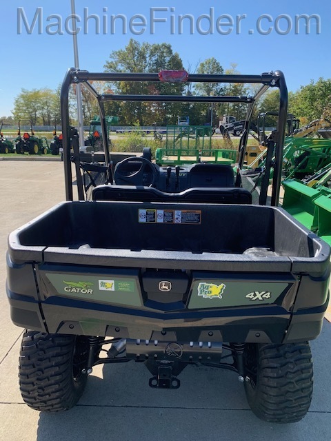 2020 John Deere 590E Image 4