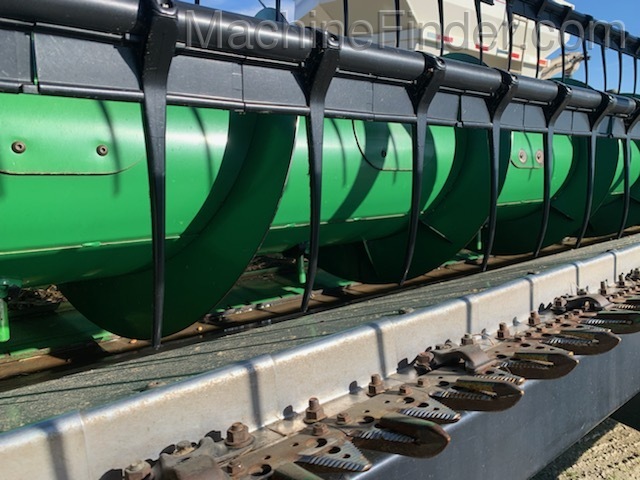 2008 John Deere 630F Image 4